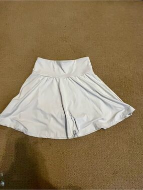 Women’s White Circle Skirt with Wide Comfort Waistband